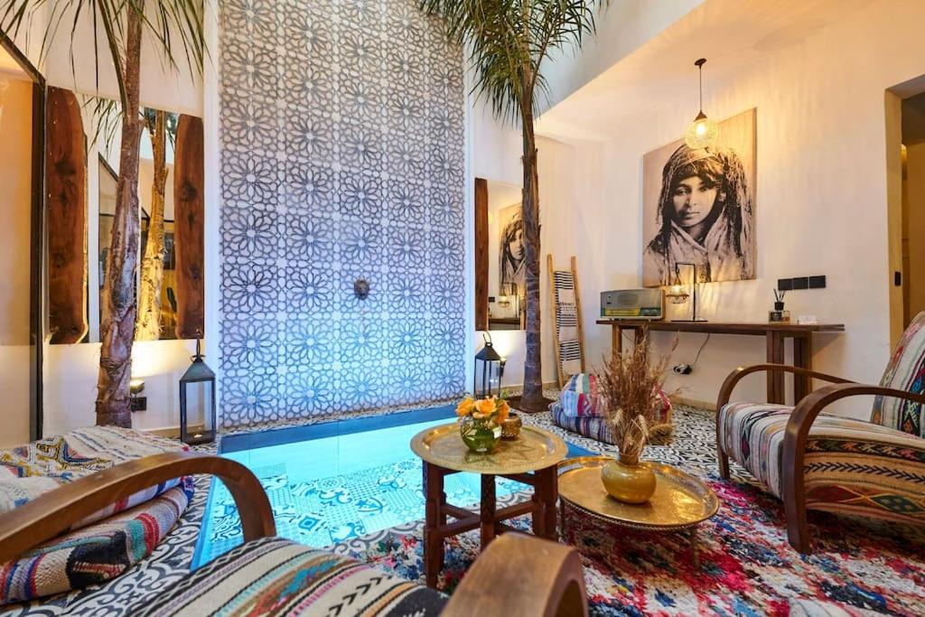Riad Miloud En Exclusivite 10 P Au Coeur De La Medina 马拉喀什 外观 照片