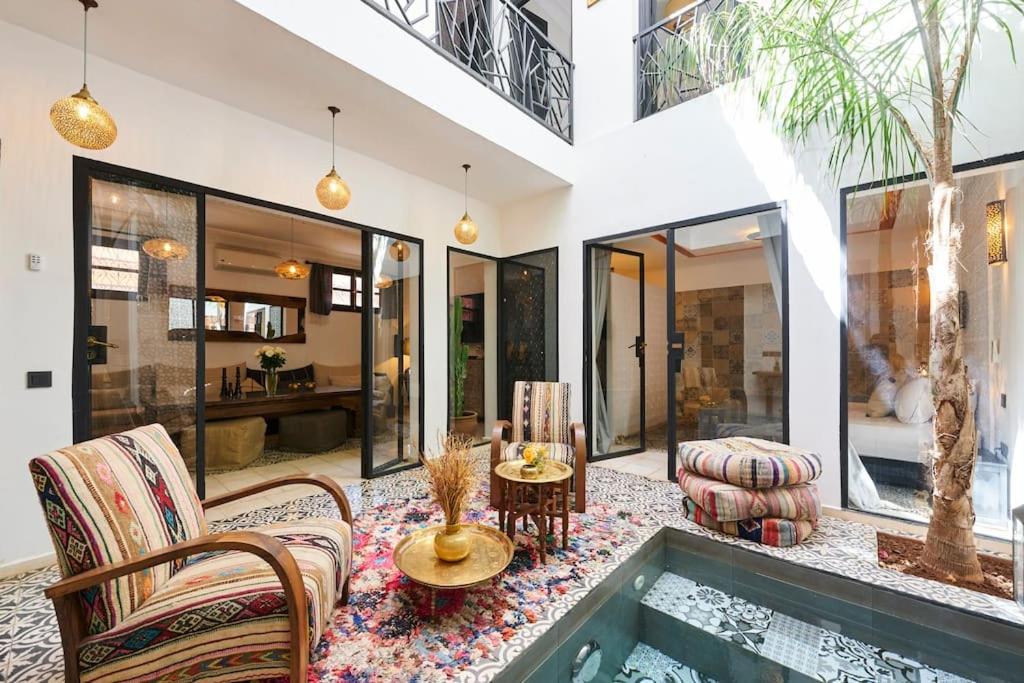 Riad Miloud En Exclusivite 10 P Au Coeur De La Medina 马拉喀什 外观 照片