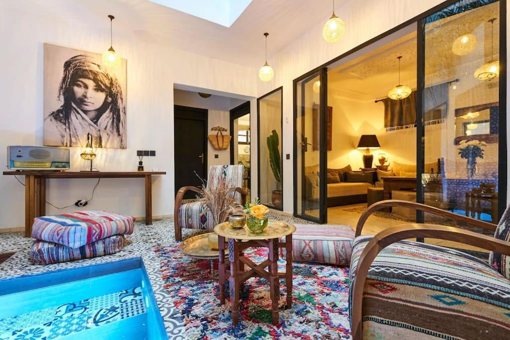 Riad Miloud En Exclusivite 10 P Au Coeur De La Medina 马拉喀什 外观 照片