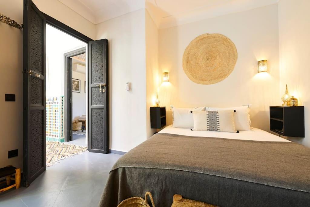 Riad Miloud En Exclusivite 10 P Au Coeur De La Medina 马拉喀什 外观 照片